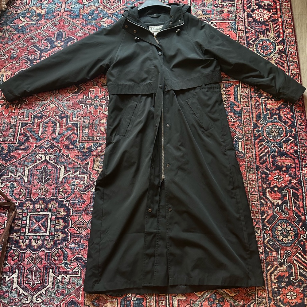 LL Bean Meridian Raincoat